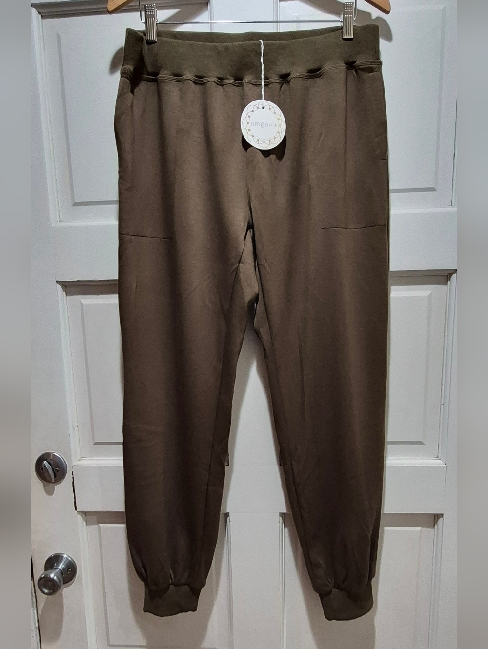 Umgee+ Olive Green Jogger Pants  Stretch Lounge Casual Size XL NWT